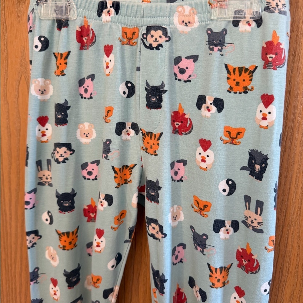 ROLLER RABBIT Chinese New Year Long Sleeve Kids Pima Cotton Pajama Set Size 8 - Picture 8 of 14